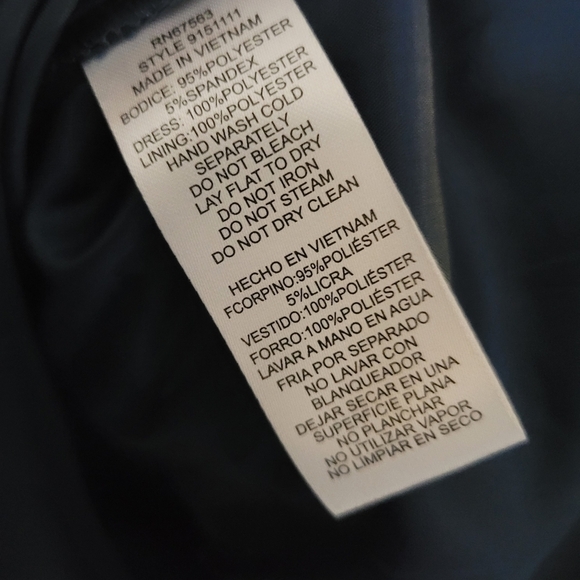 Blue Ombre Formal Dress 👗 ✨️ - Picture 6 of 11